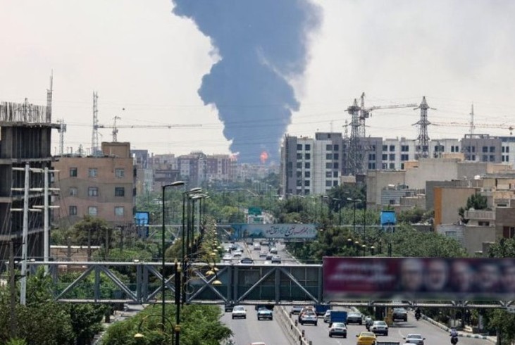 12 دولة تسعى للتوسط لوقف حرب إيران